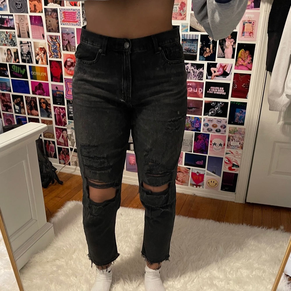 American Eagle Mom Jeans